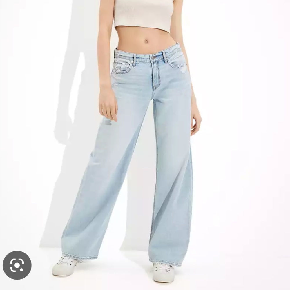 American Eagle Low Rise Skater Jean